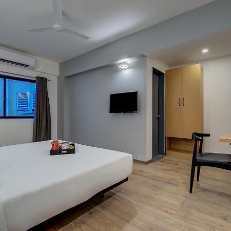 Hotel Oyo Townhouse 048 Hadapsar Phursungi Zewnętrze zdjęcie