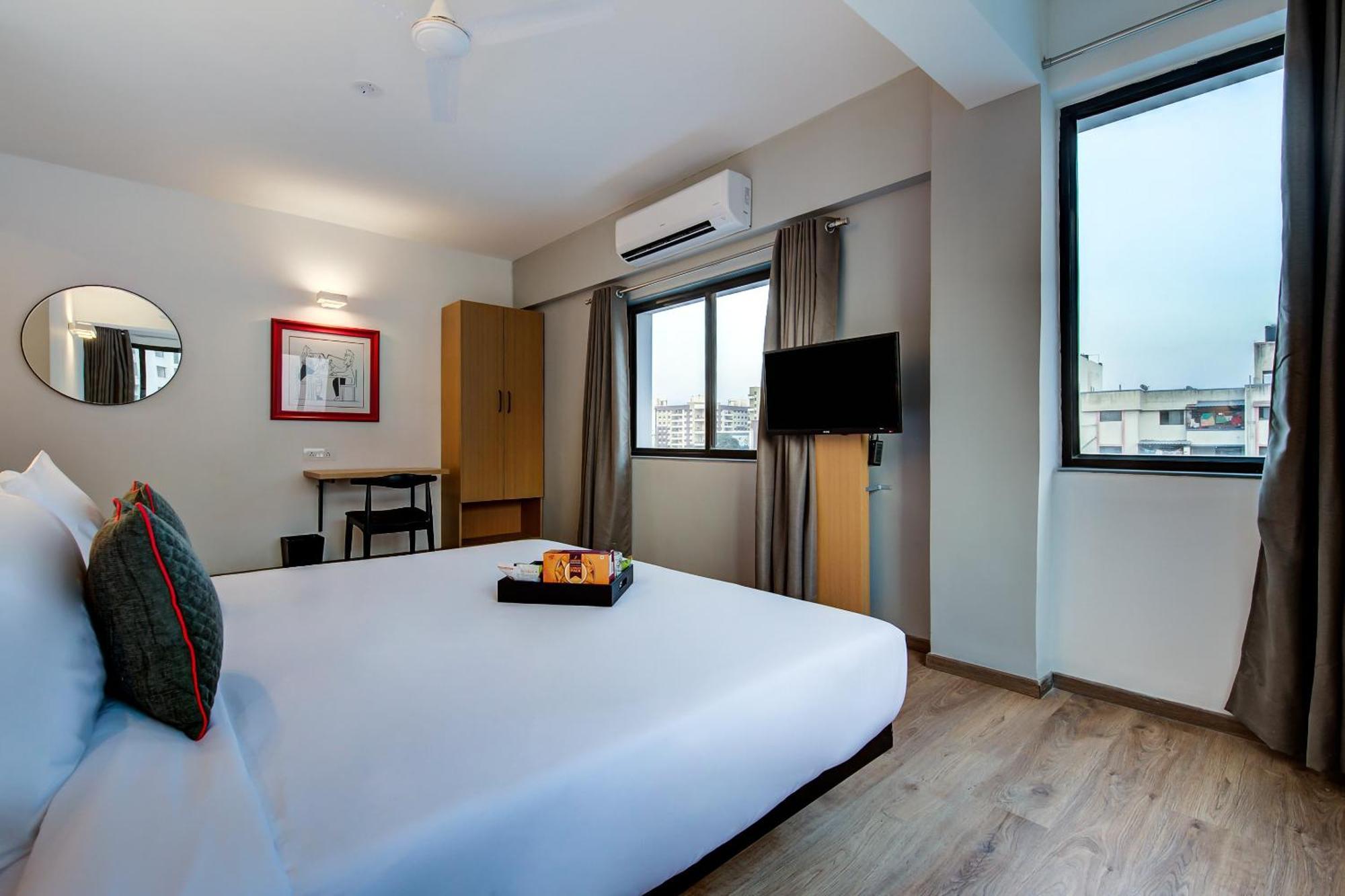Hotel Oyo Townhouse 048 Hadapsar Phursungi Zewnętrze zdjęcie